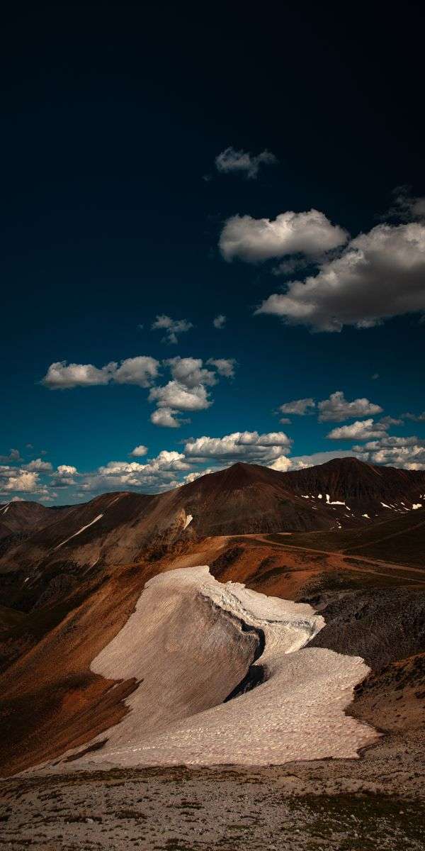 Mountain wallpaper for iphone 14 16